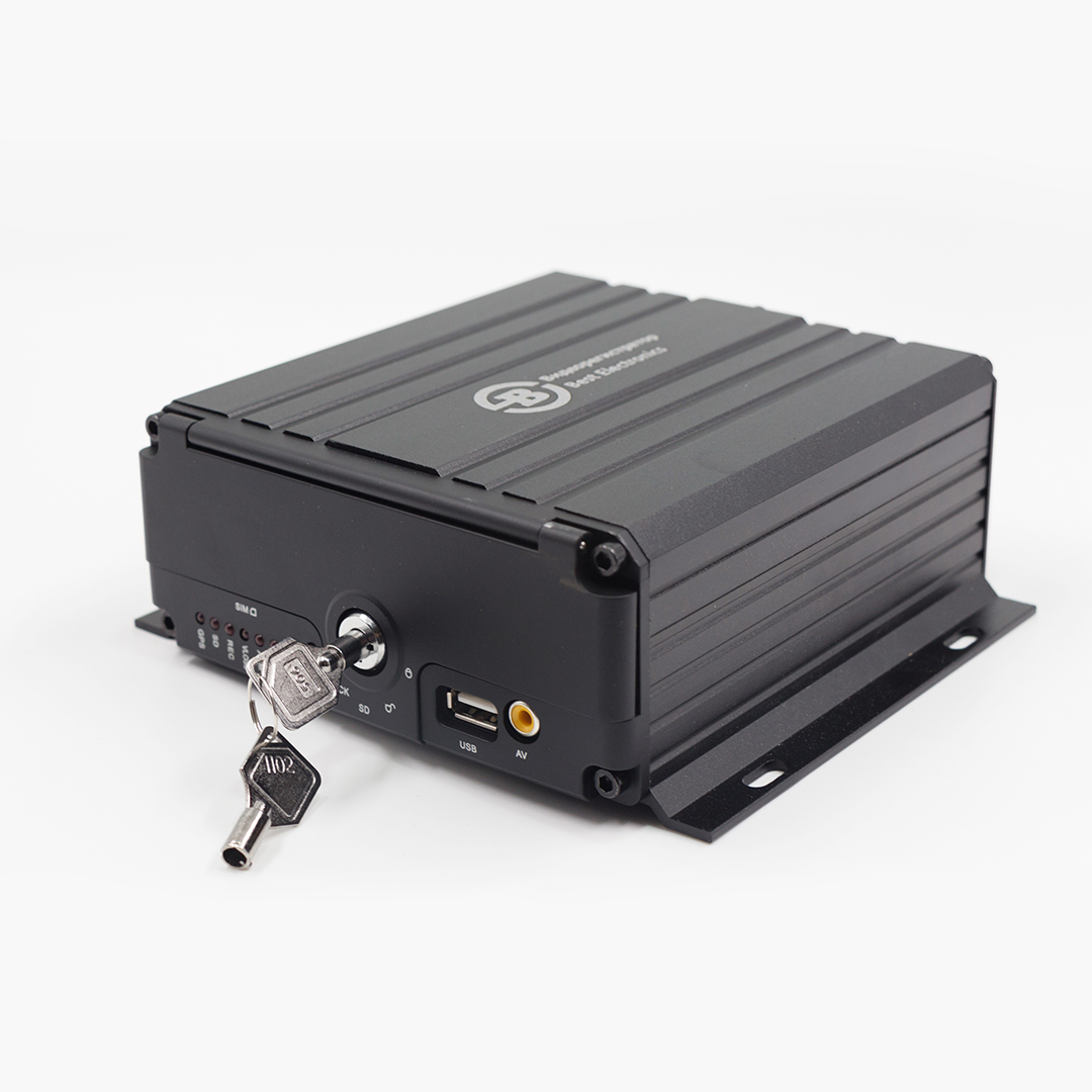 Best Electronics MDR 8218 (V2) GPS, Wi-Fi Видеорегистратор 8-канальный