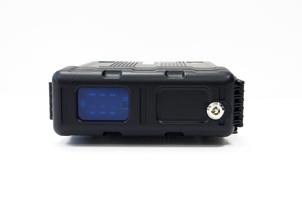 Мобильный DVR PRO-MDVR0401G Видеорегистратор для транспорта